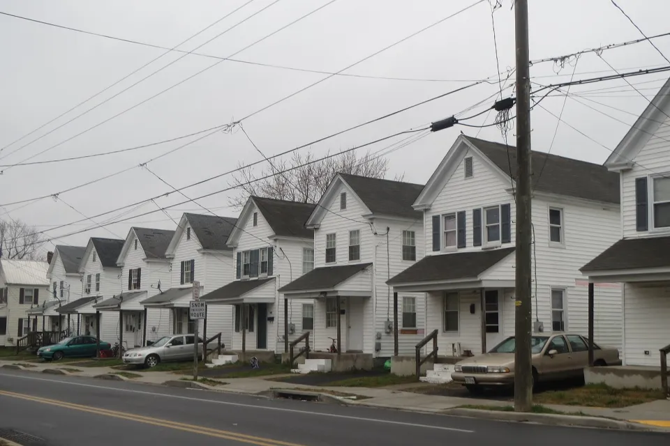Houses on Washington Street in the Pine Street Neighborhood Historic District, Cambridge, Maryland.